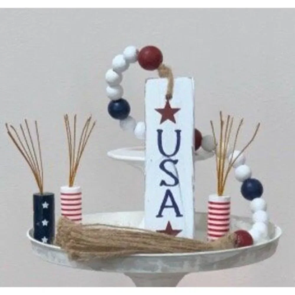 Patriotic USA Beaded Garland: 4th of July Tiered Tray Decor